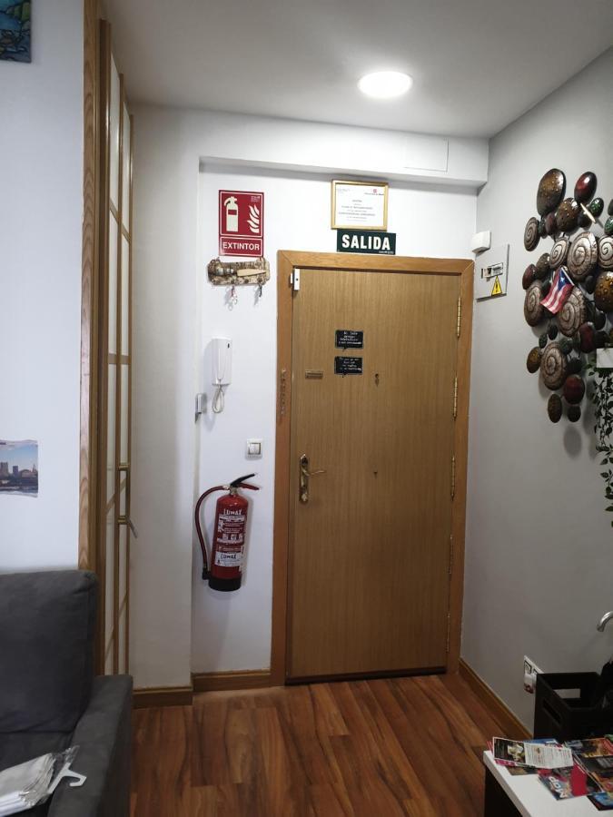 Centroapartament Las Letras มาดริด ภายนอก รูปภาพ